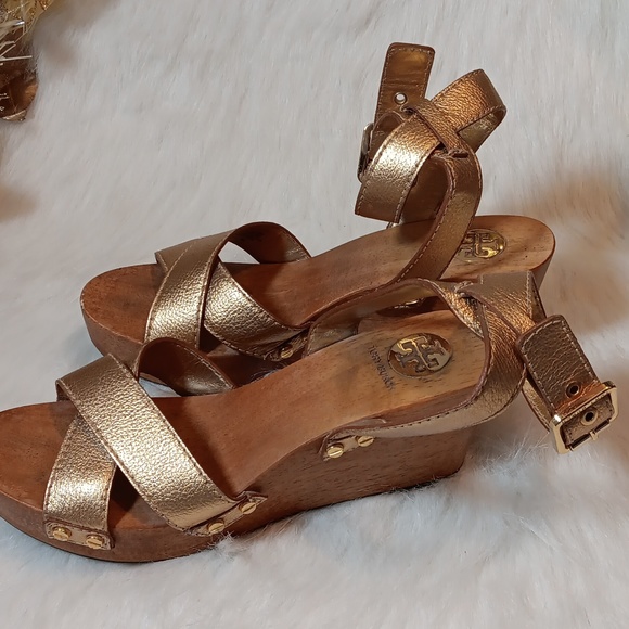 Tory Burch Ridley, Sandal with Wood Heel Size 9 - Picture 2 of 8